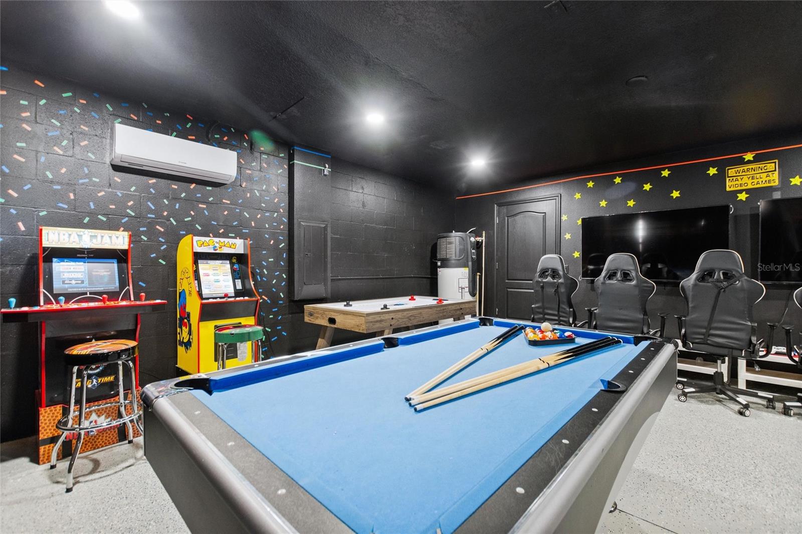 Image 43 of 70 For 1454 Myrtlewood Street