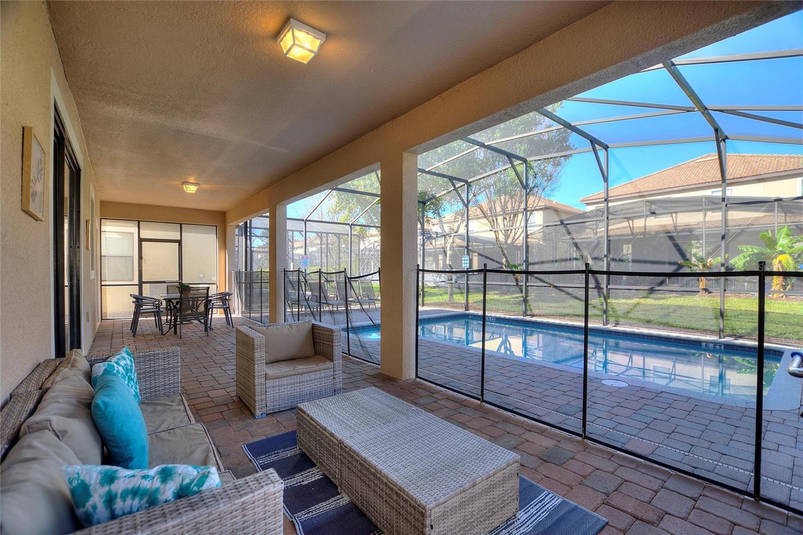 Image 47 of 70 For 1454 Myrtlewood Street