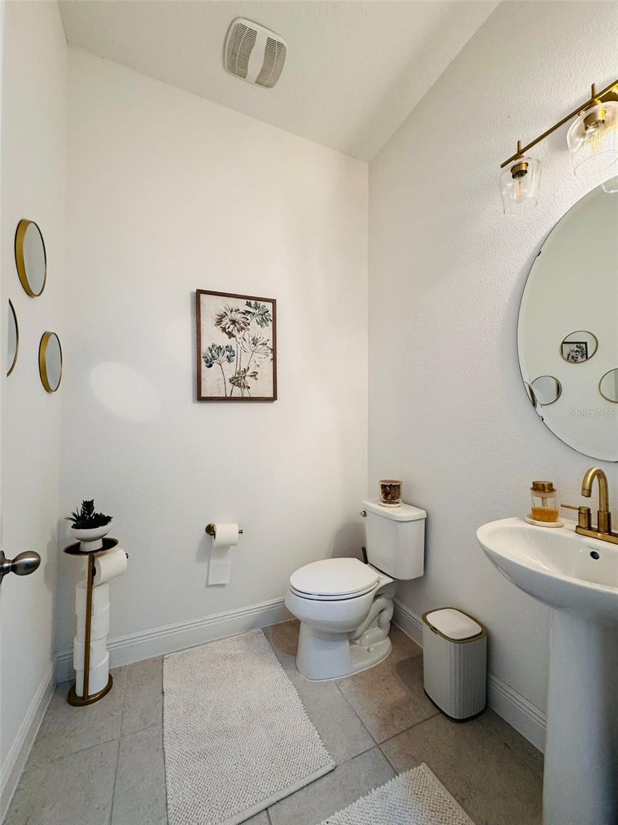 Image 19 of 40 For 7935 Nemours Parkway