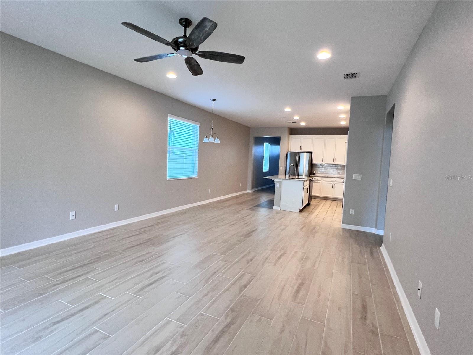 Image 7 of 16 For 1449 Paget Cove