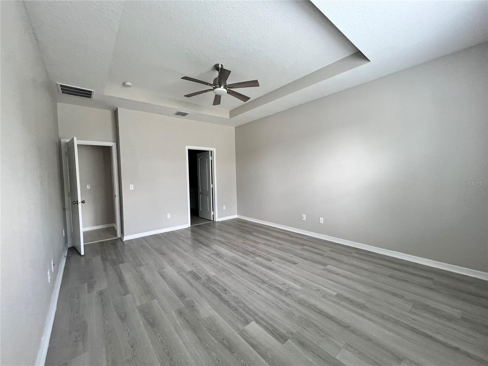 Image 8 of 16 For 1449 Paget Cove