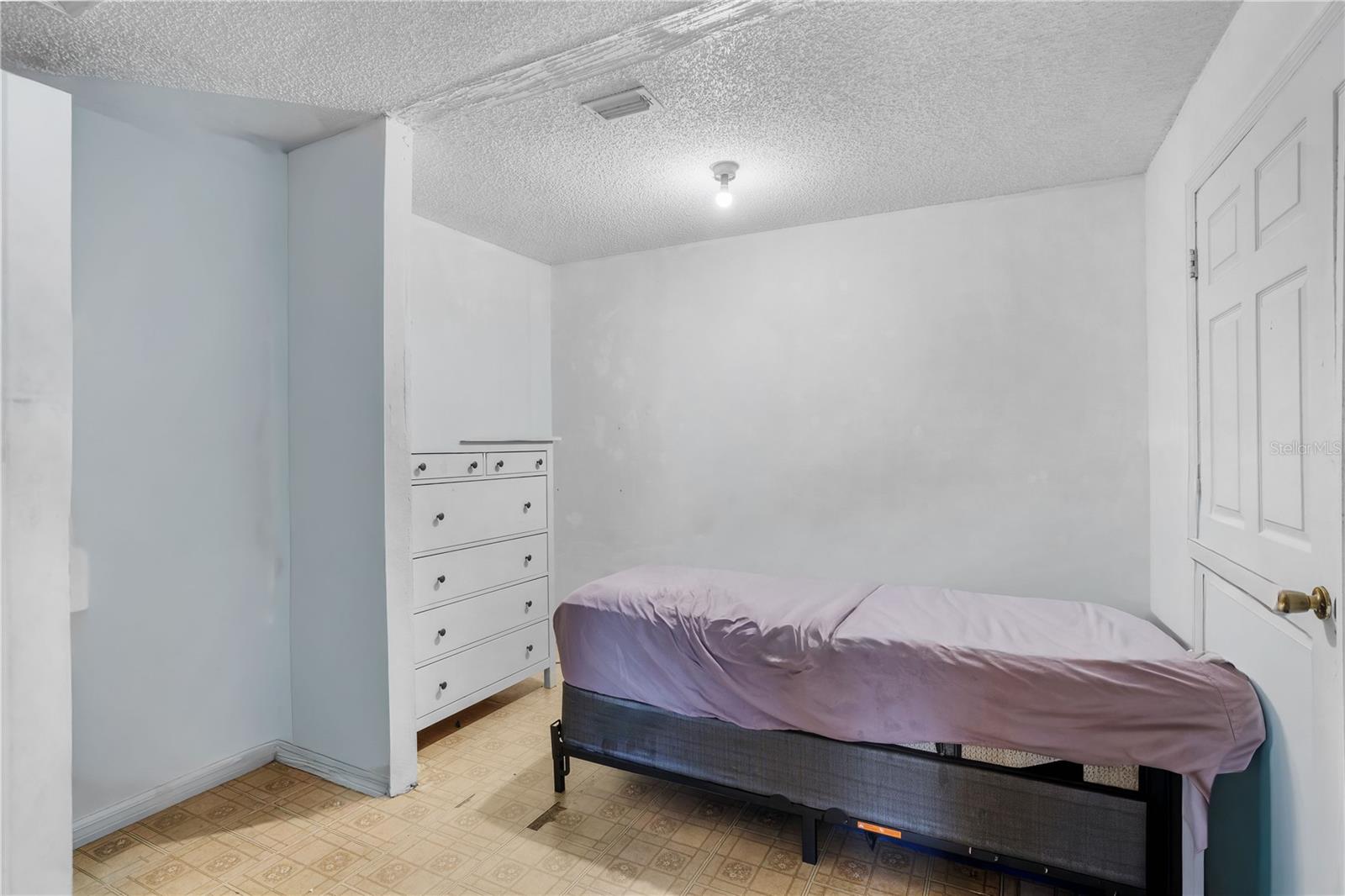 Image 76 of 100 For Address Not Provided