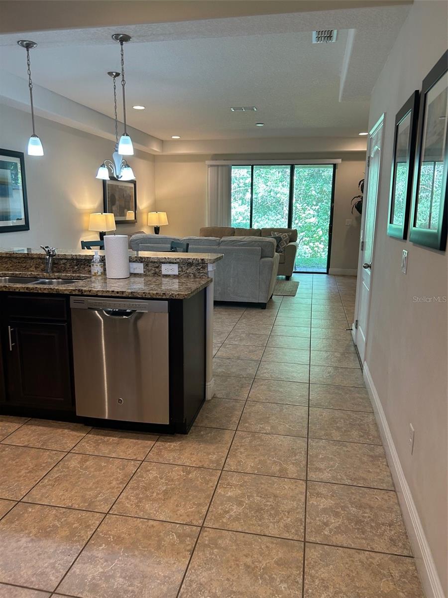 Image 4 of 49 For 8135 Roseville Boulevard