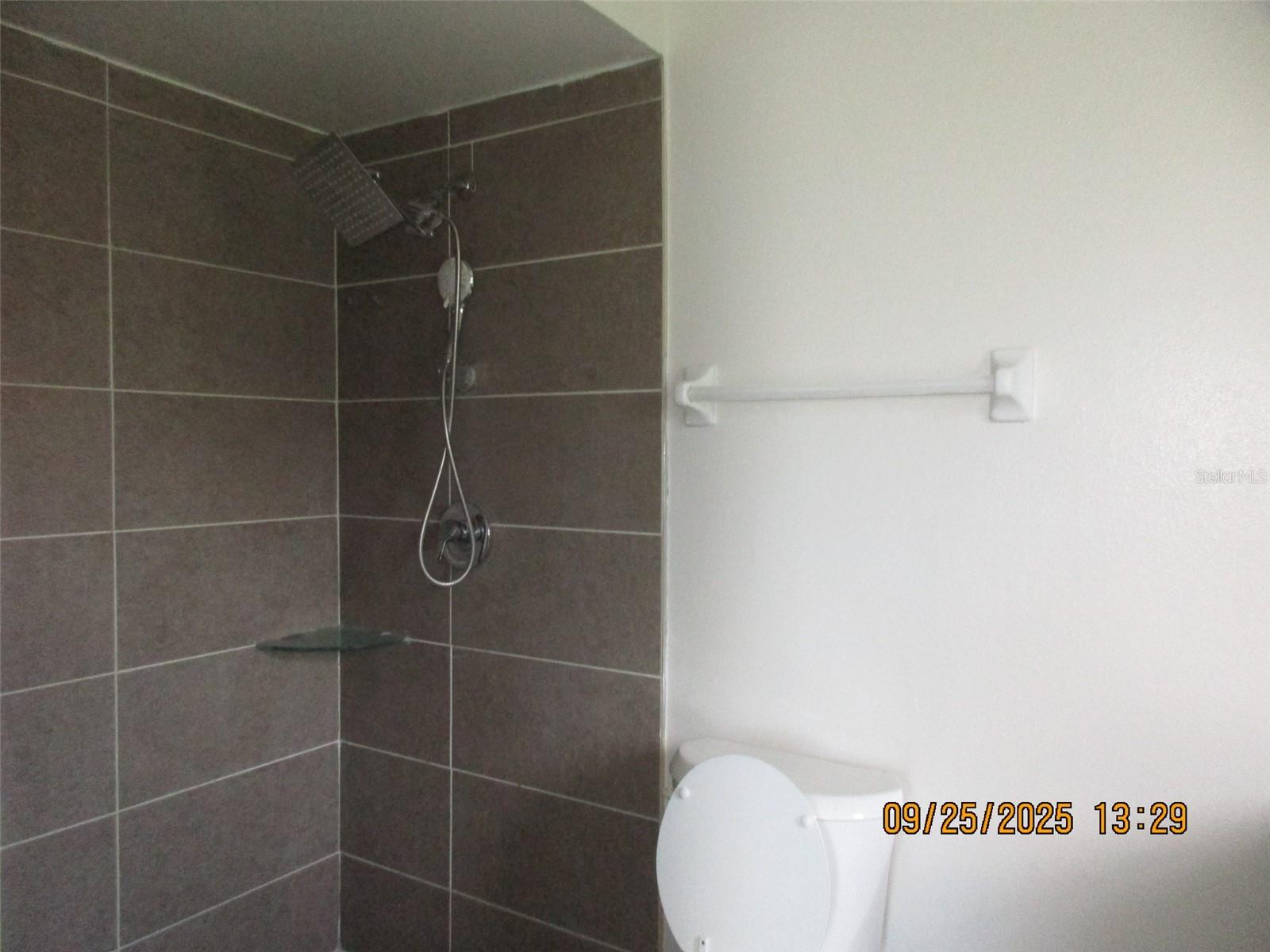 Image 12 of 25 For 978 Florida Parkway