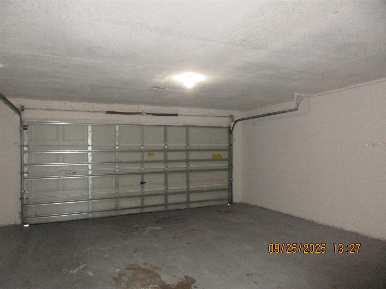 Image 7 of 25 For 978 Florida Parkway
