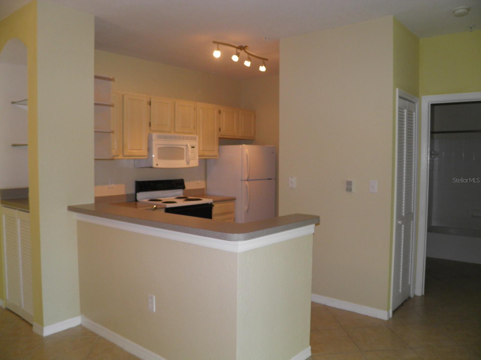 Image 3 of 15 For 8907 Legacy Court 106