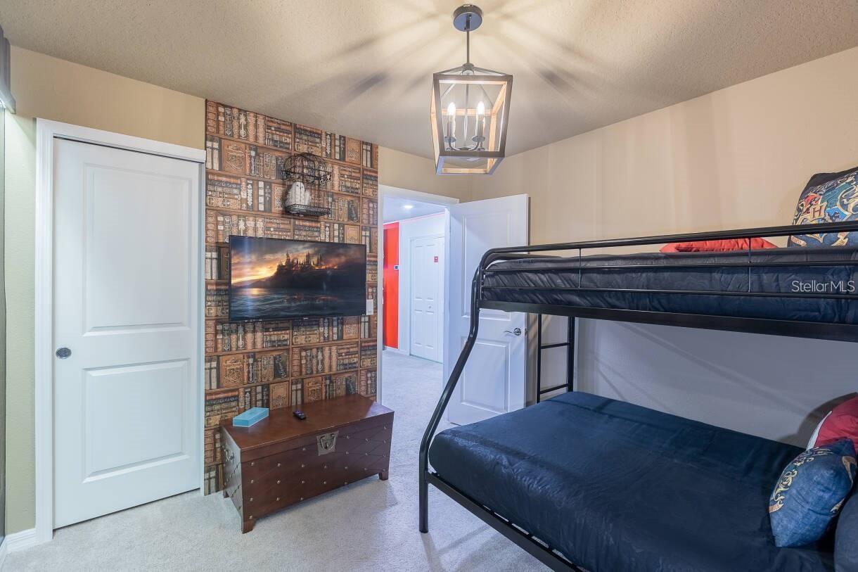 Image 64 of 80 For 136 Jetty Way