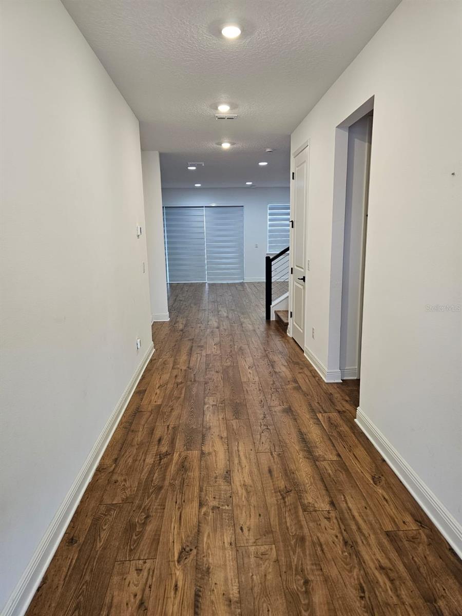 Image 4 of 45 For 19089 Blueleaf Street