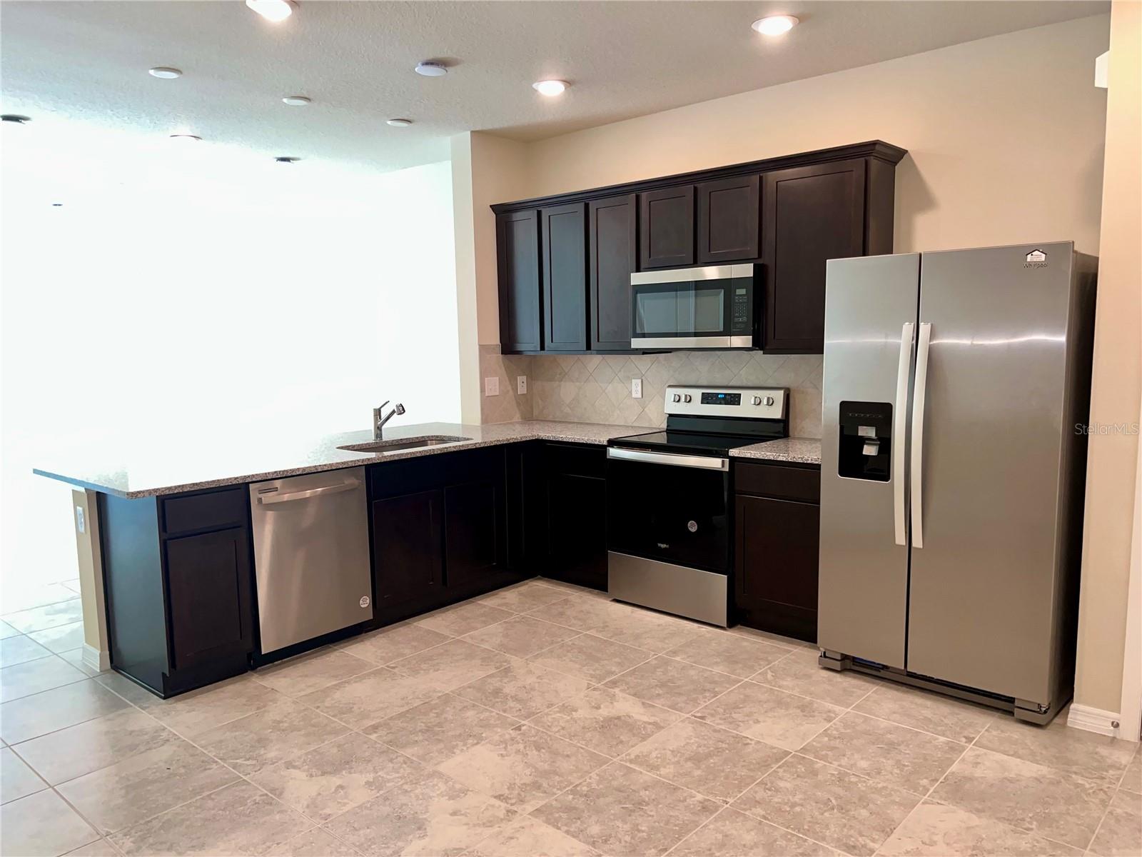 Image 3 of 17 For 2635 Buena View Road