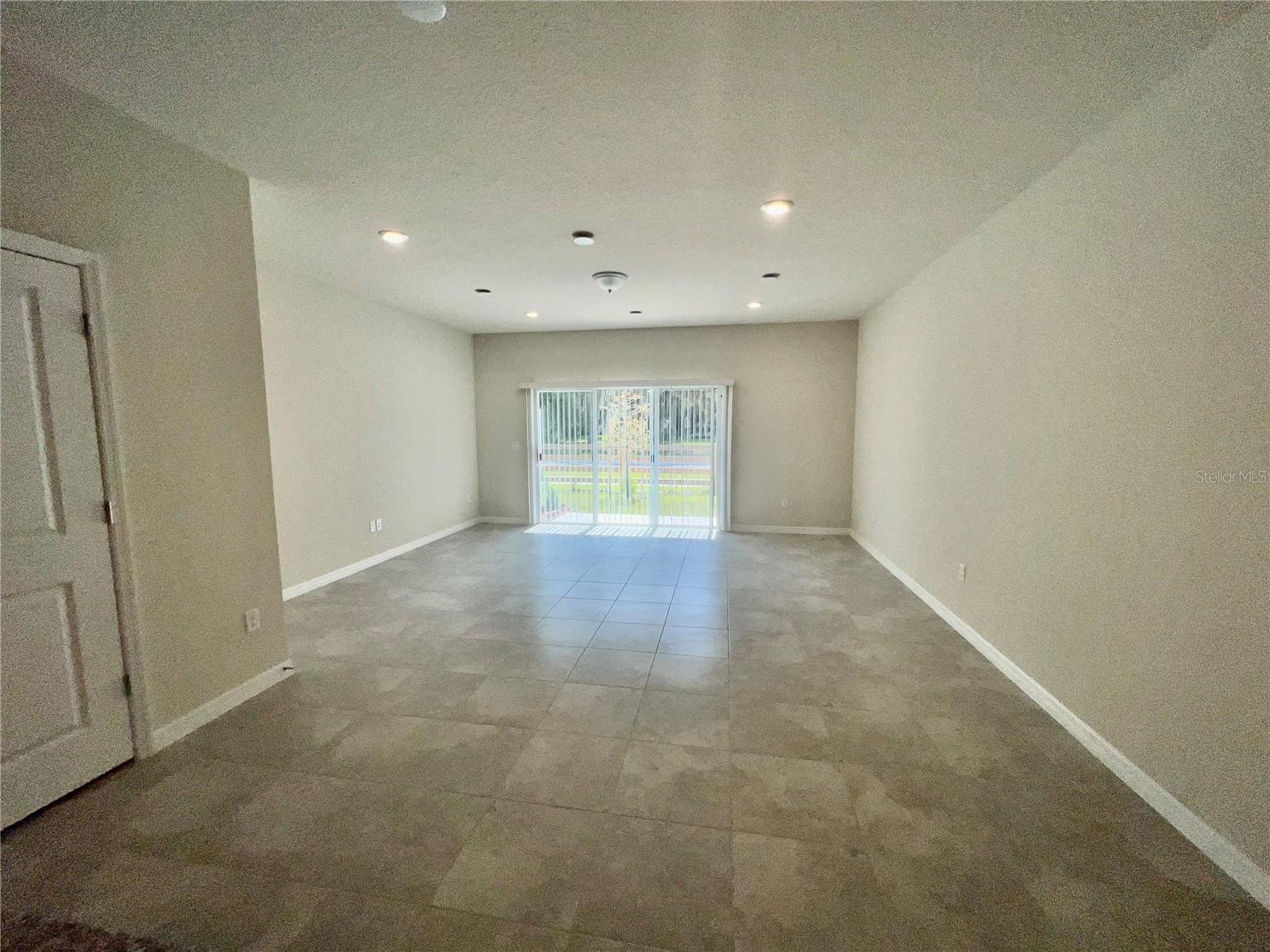 Image 6 of 17 For 2635 Buena View Road