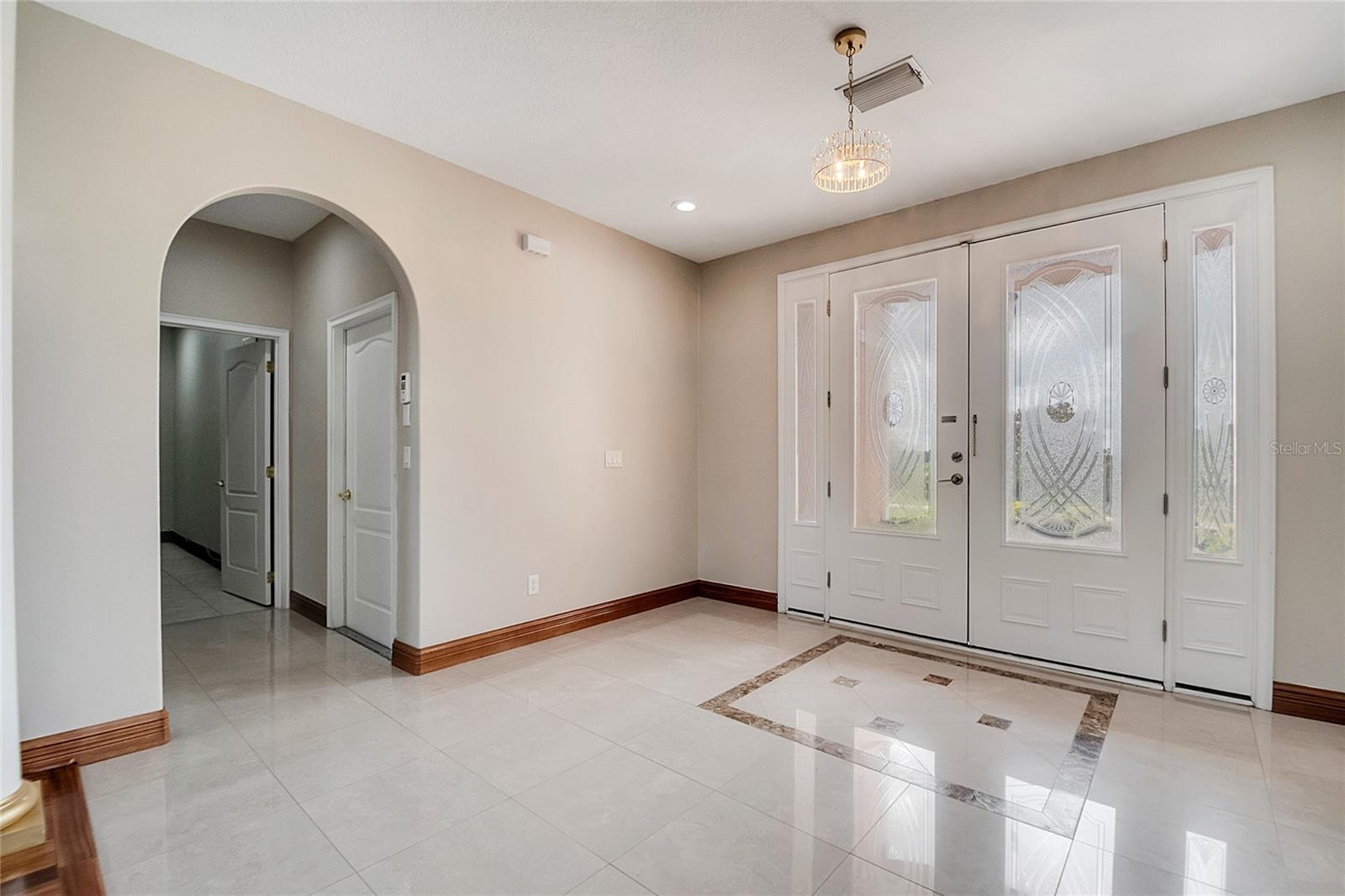 Image 13 of 86 For 18147 Coralwood Lane