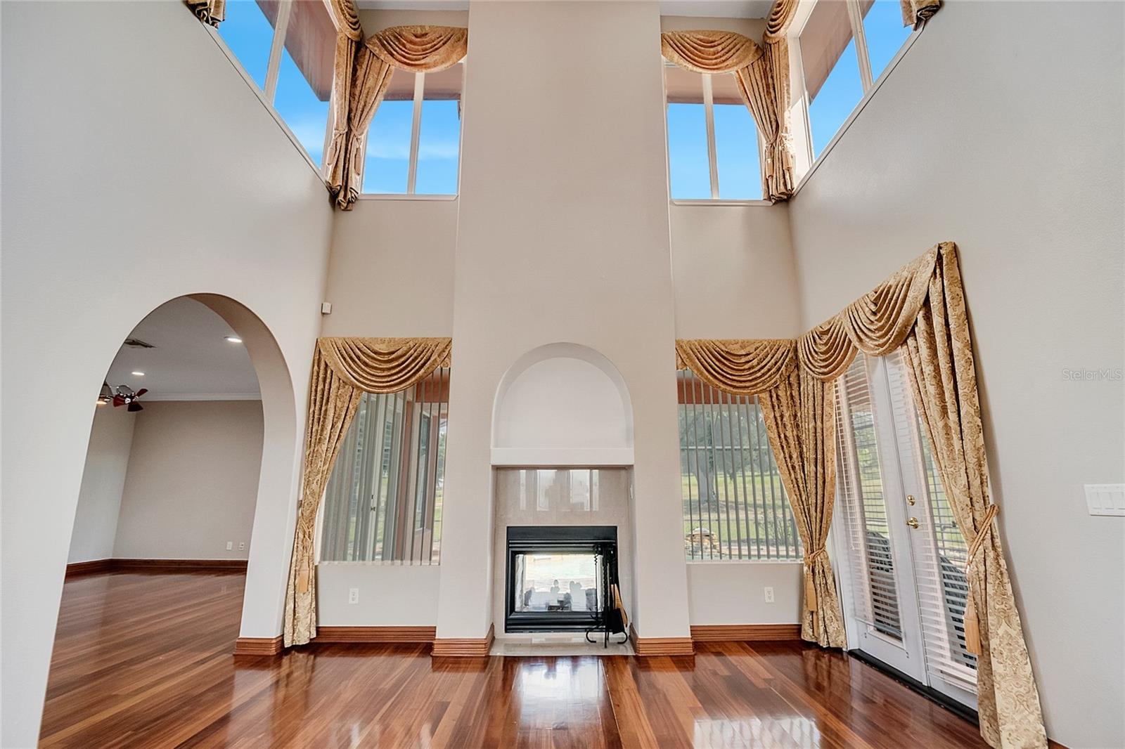 Image 17 of 86 For 18147 Coralwood Lane
