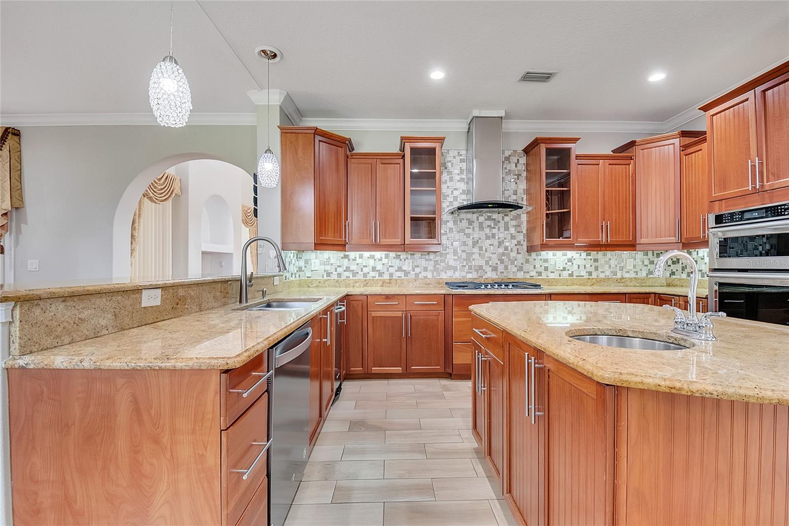 Image 28 of 86 For 18147 Coralwood Lane