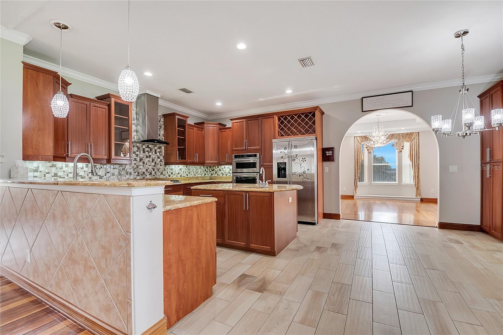 Image 33 of 86 For 18147 Coralwood Lane