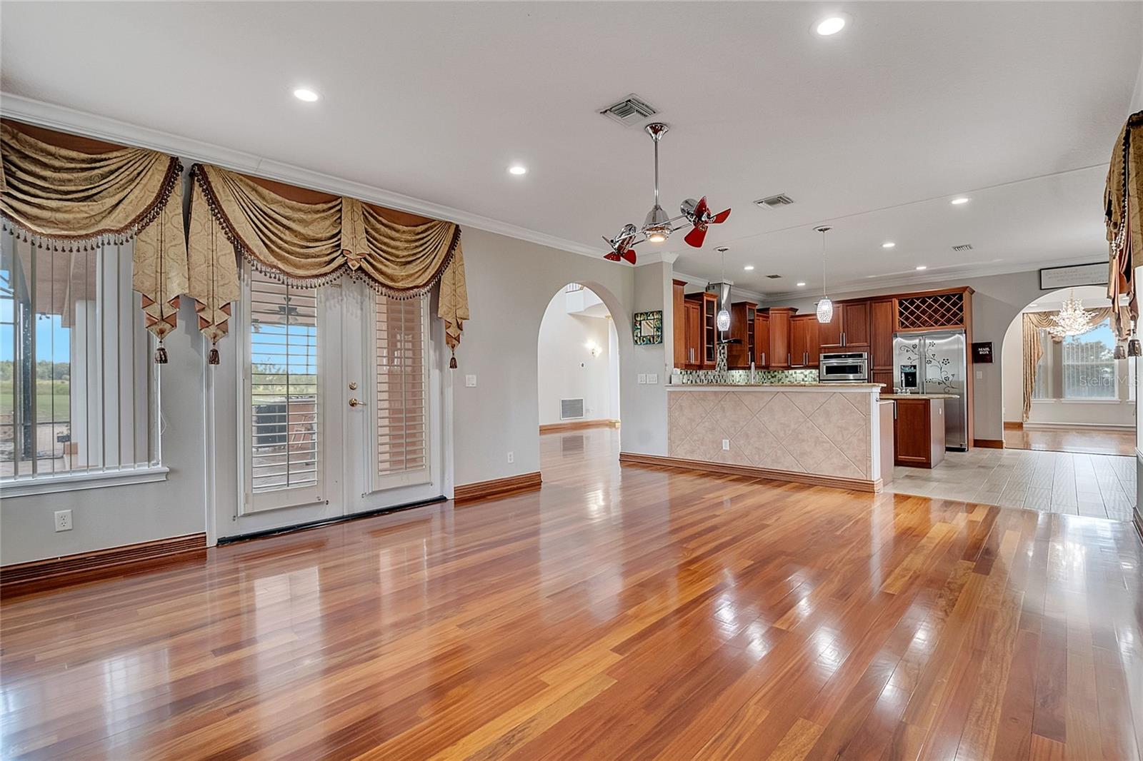 Image 35 of 86 For 18147 Coralwood Lane