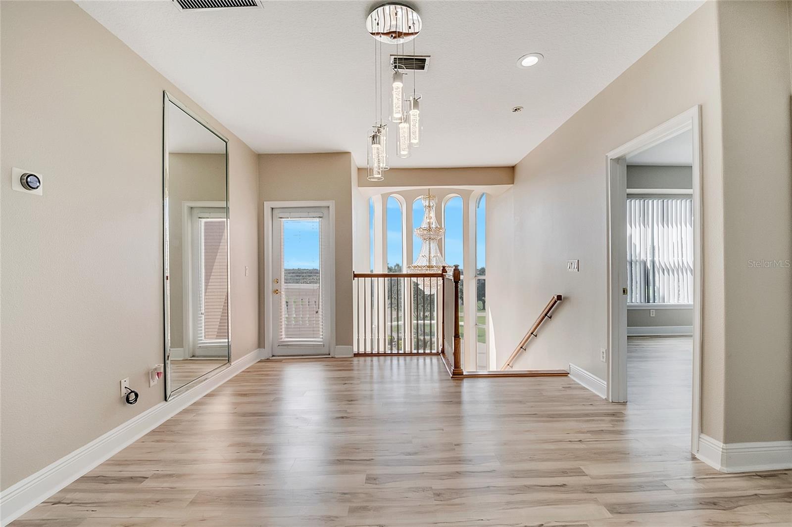 Image 44 of 86 For 18147 Coralwood Lane