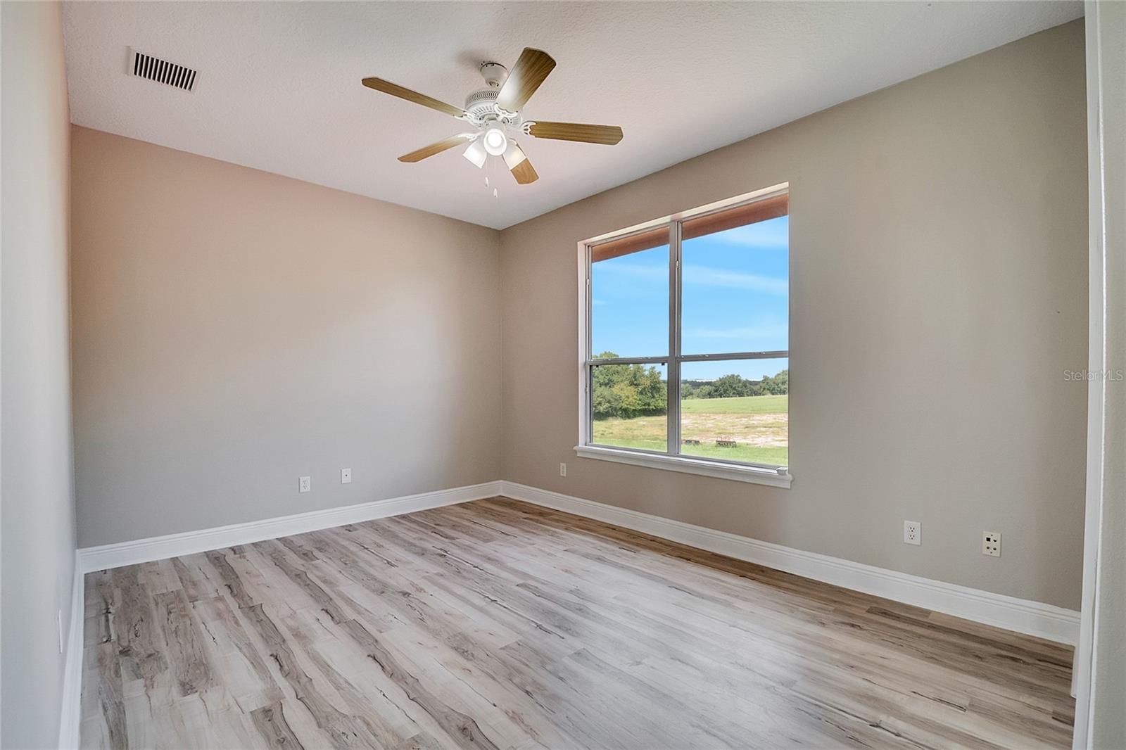 Image 63 of 86 For 18147 Coralwood Lane