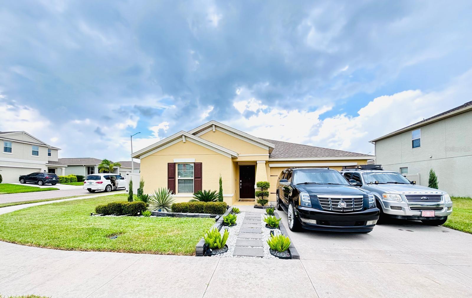 Details for 279 Bergamot Loop, DAVENPORT, FL 33837