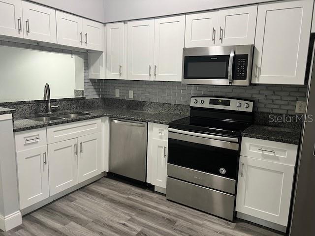Image 2 of 12 For 3009 Wickham Avenue