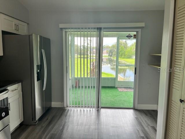 Image 3 of 12 For 3009 Wickham Avenue
