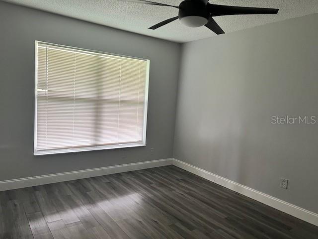 Image 6 of 12 For 3009 Wickham Avenue