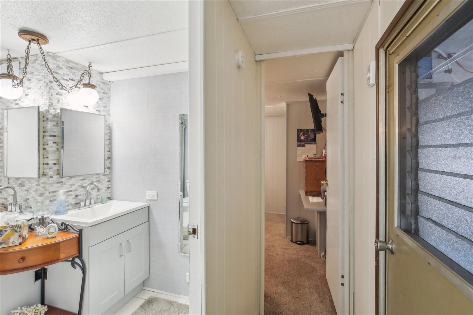 Listing photo id 18 for 1600 Old Coachman Road 311