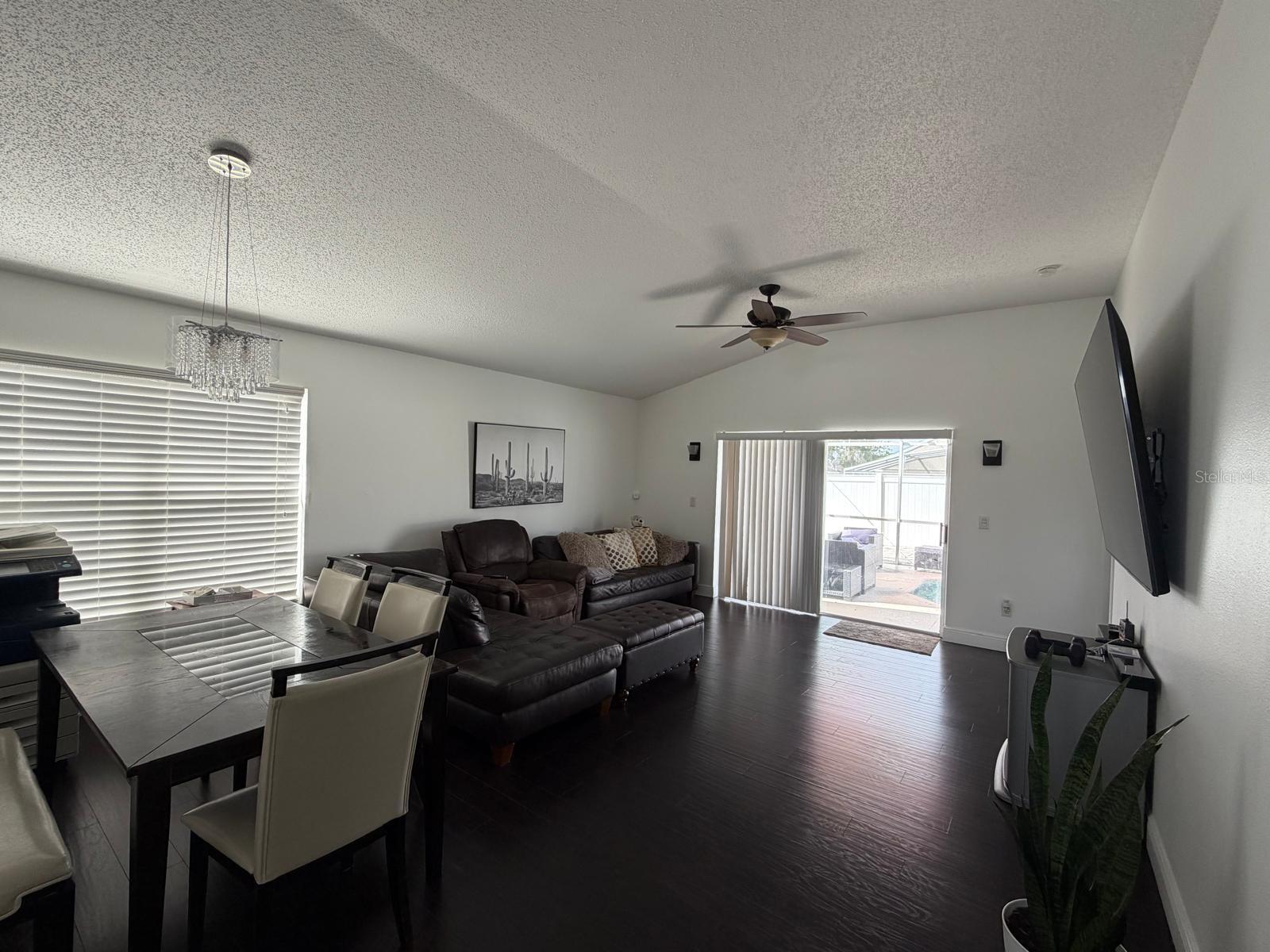 Image 9 of 9 For 2558 Chatman Circle