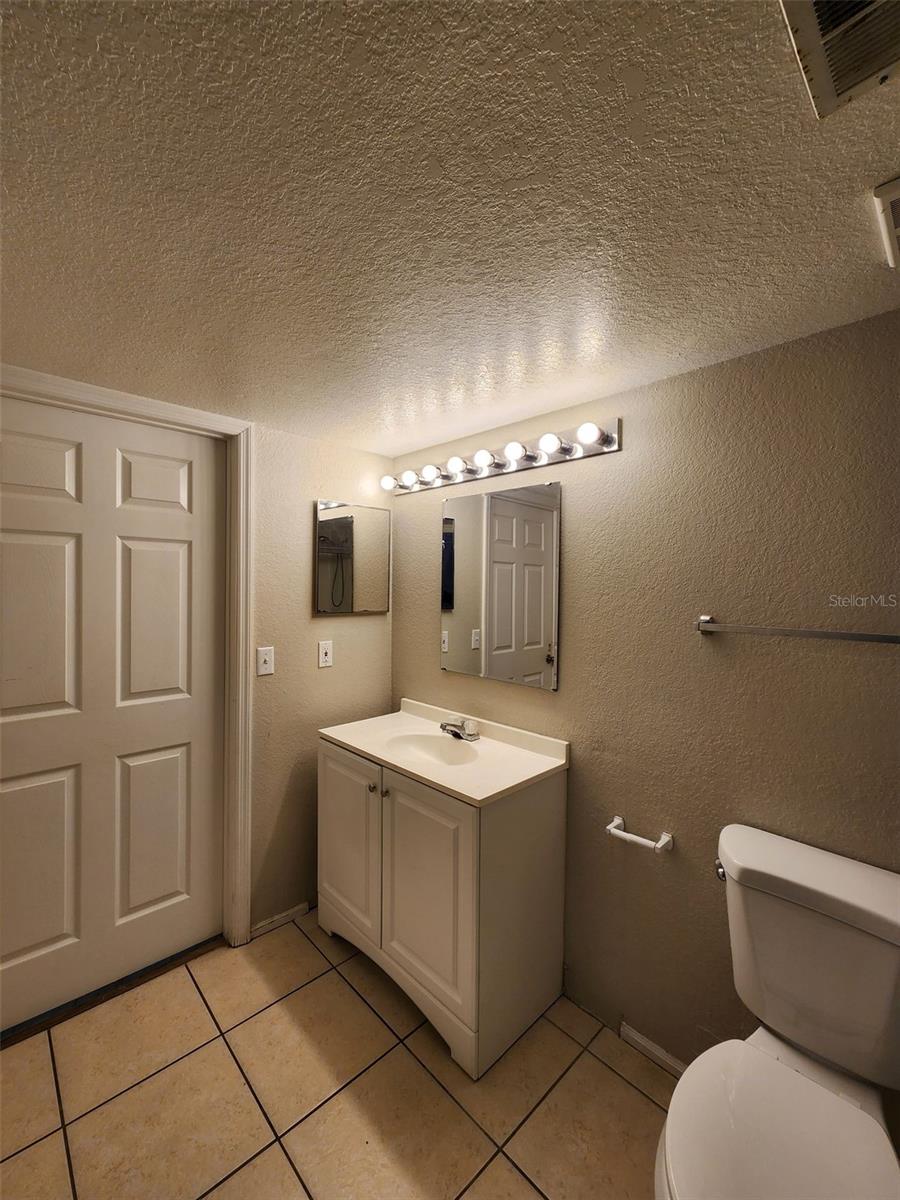 Image 19 of 25 For 2226 Metropolitan Way 1128