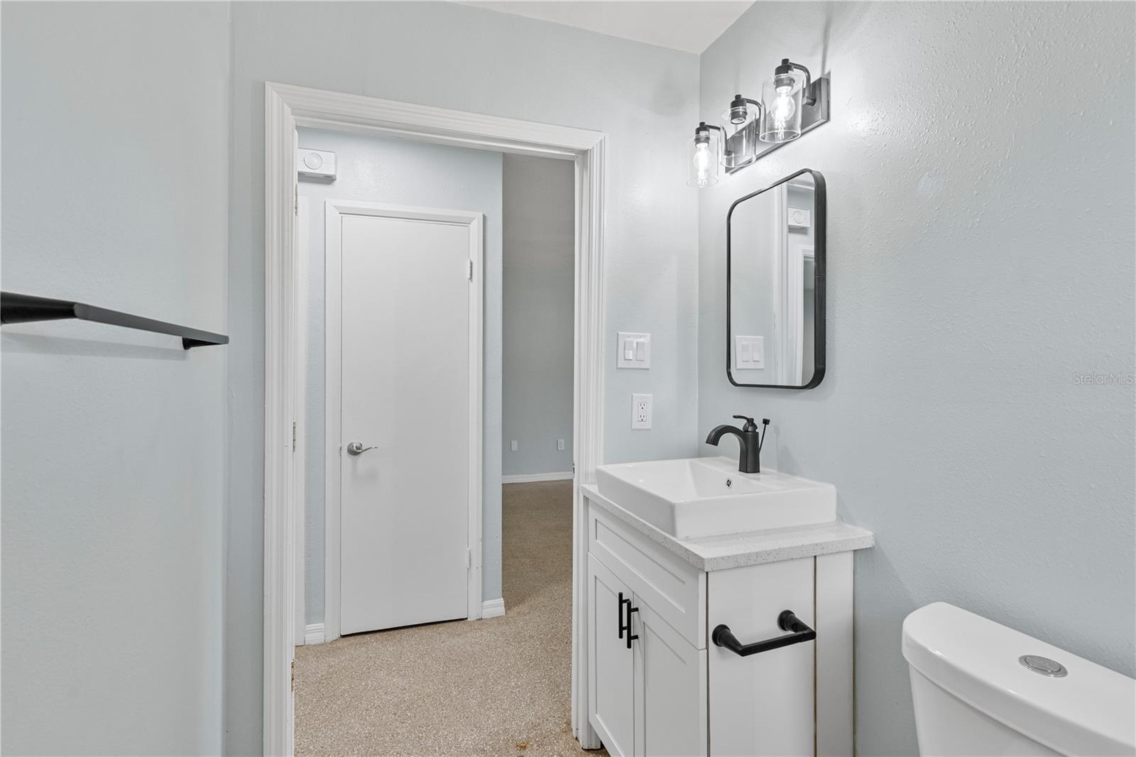 Image 13 of 72 For 11987 Maple Street