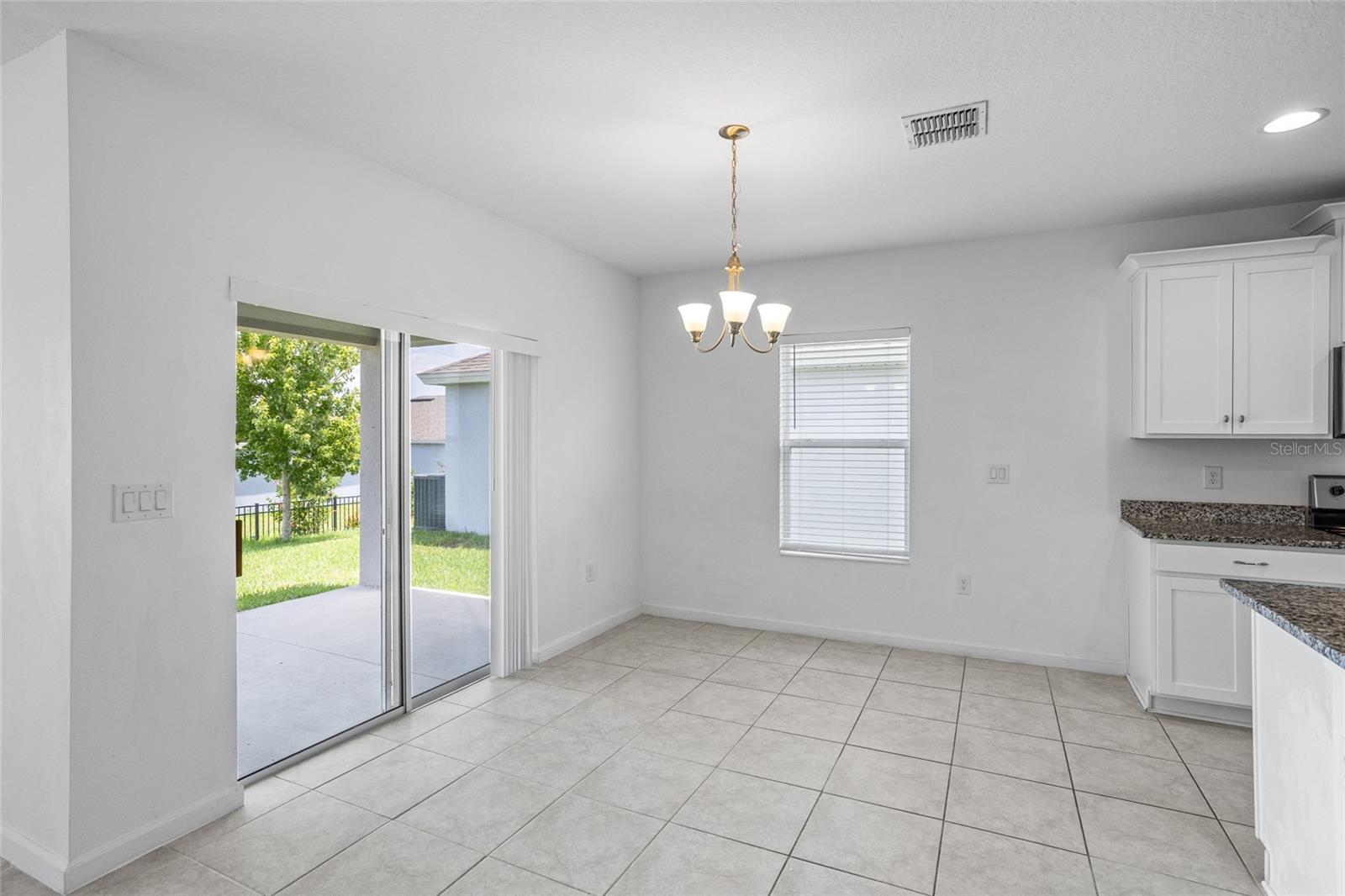 Image 24 of 53 For 4022 Alissa Lane