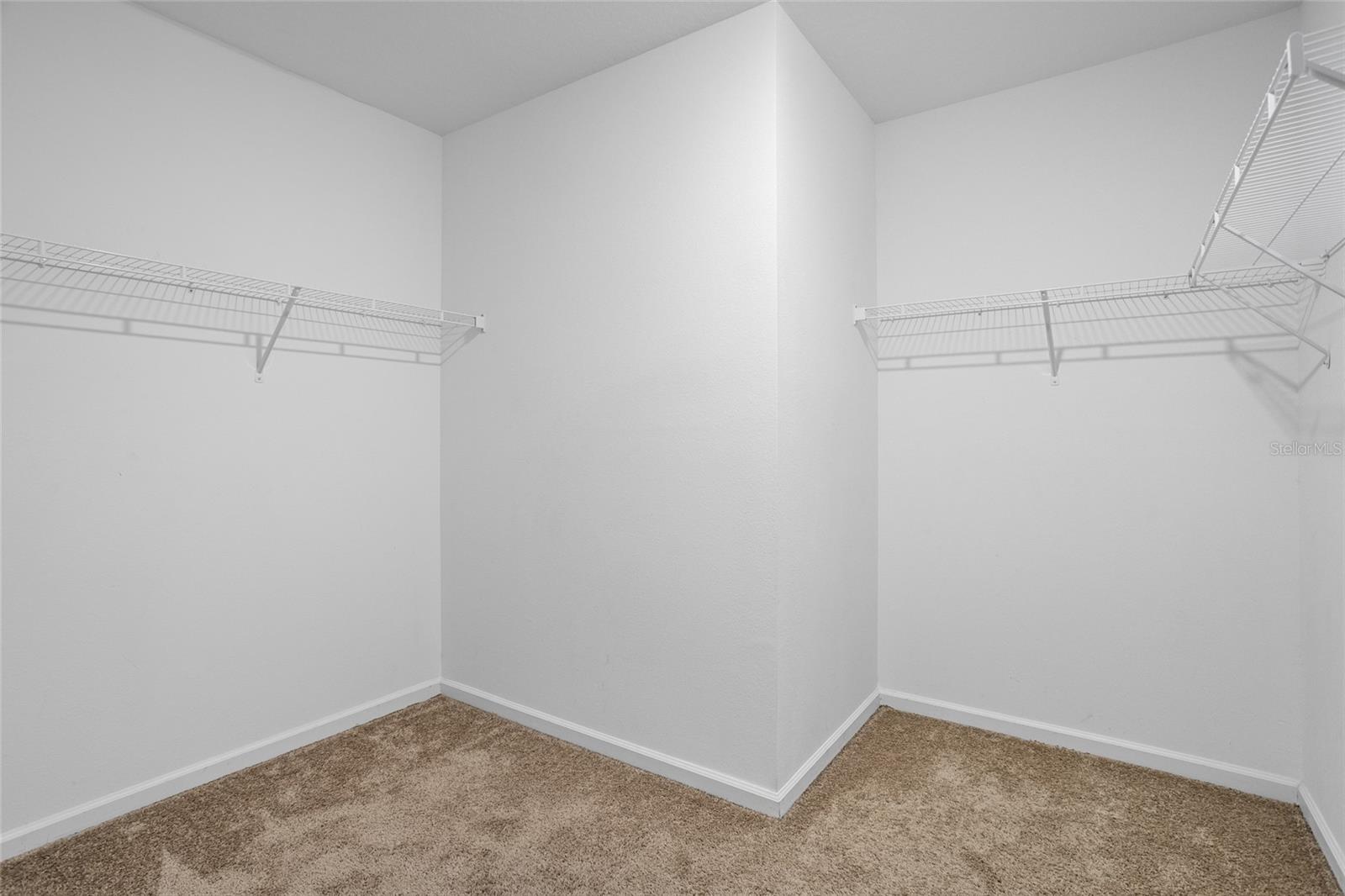 Image 31 of 53 For 4022 Alissa Lane