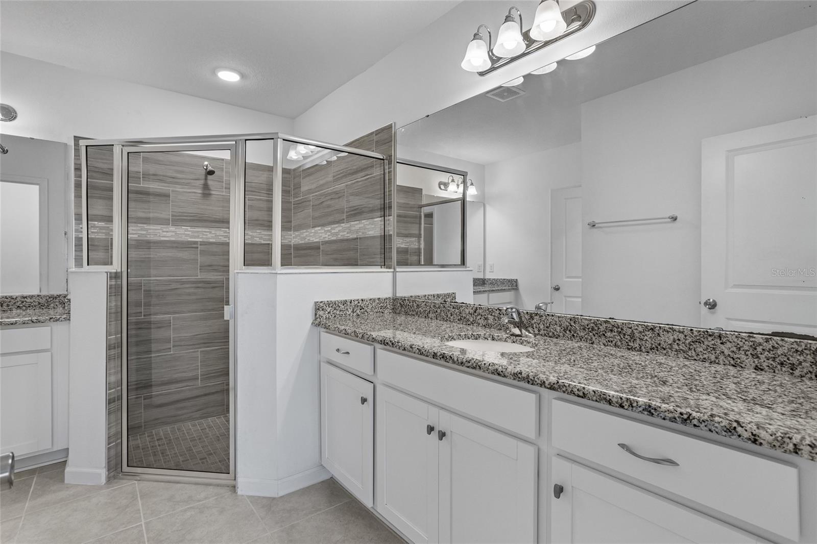 Image 34 of 53 For 4022 Alissa Lane