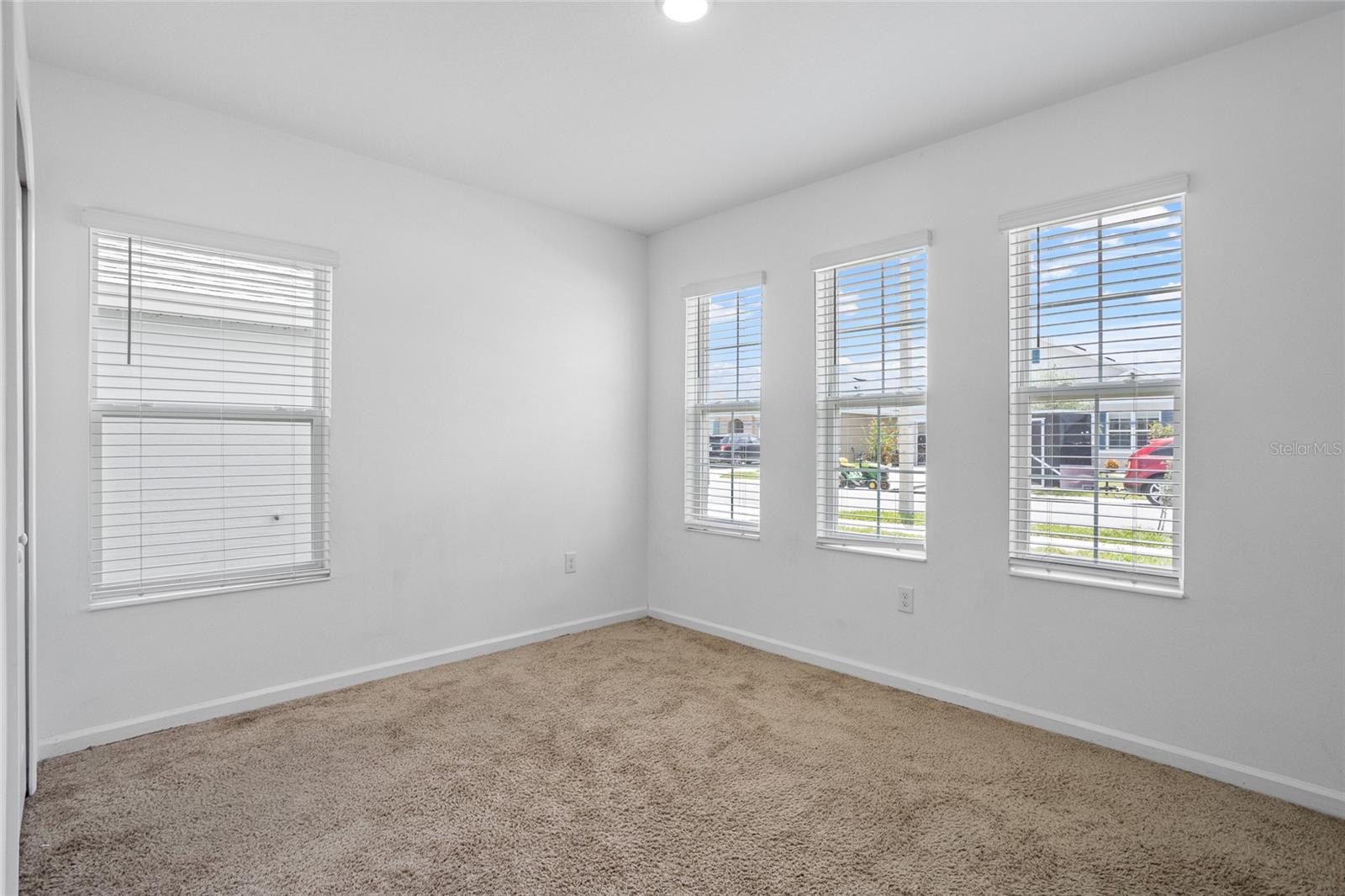 Image 35 of 53 For 4022 Alissa Lane