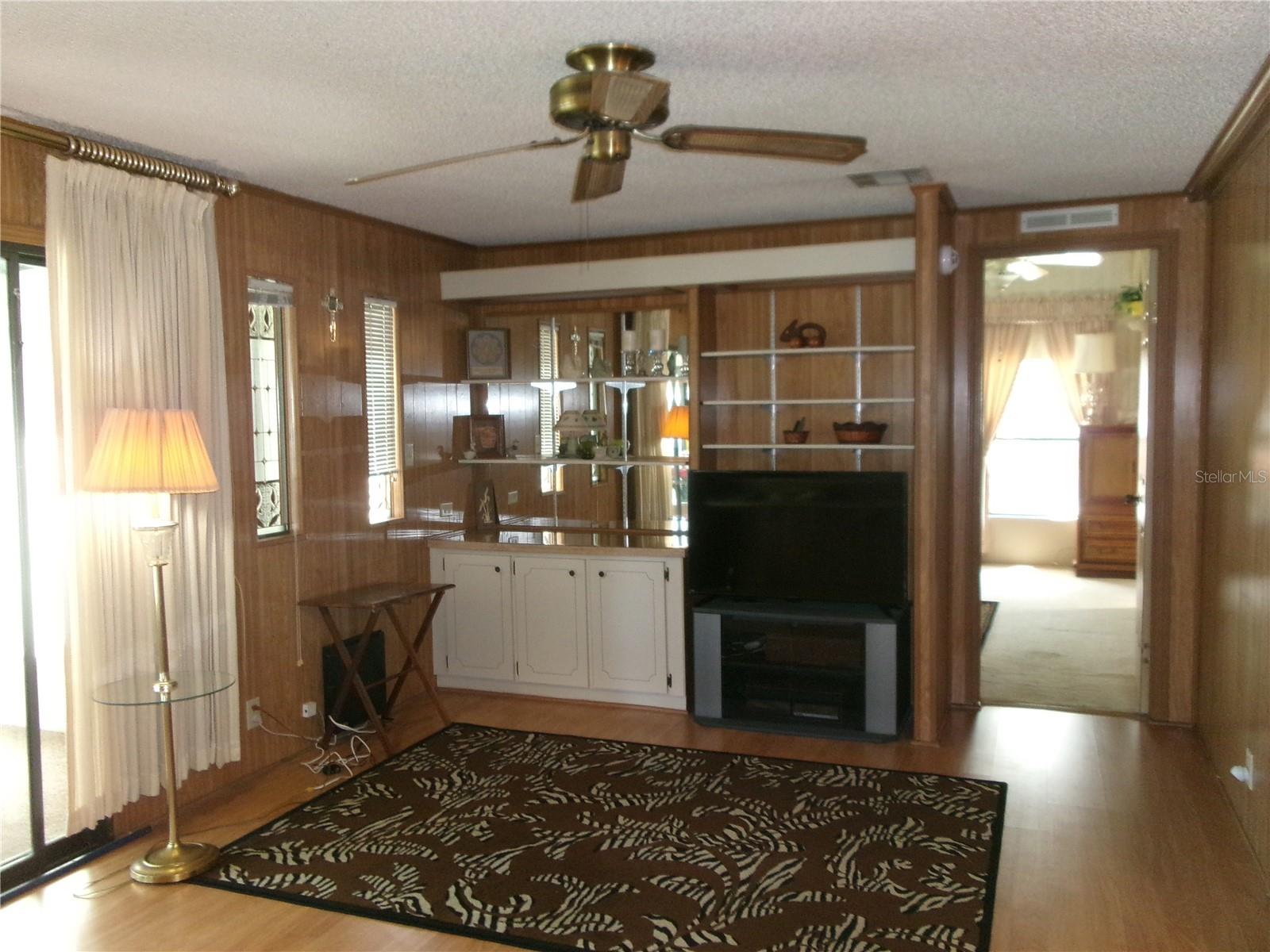 Image 9 of 63 For 1530 Longbow Drive
