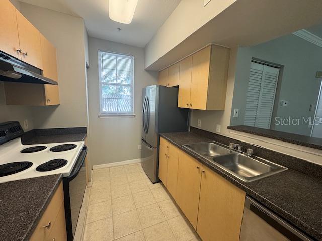 Image 7 of 18 For 1021 Siena Park Boulevard E 303