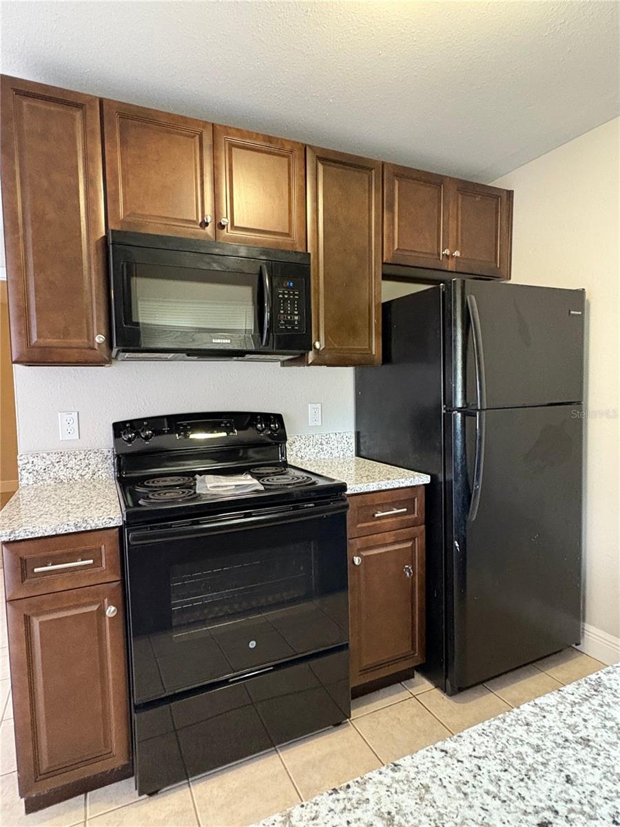 Image 10 of 15 For 2617 Mohawk Avenue A