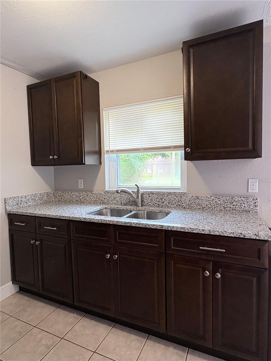 Image 12 of 15 For 2617 Mohawk Avenue A
