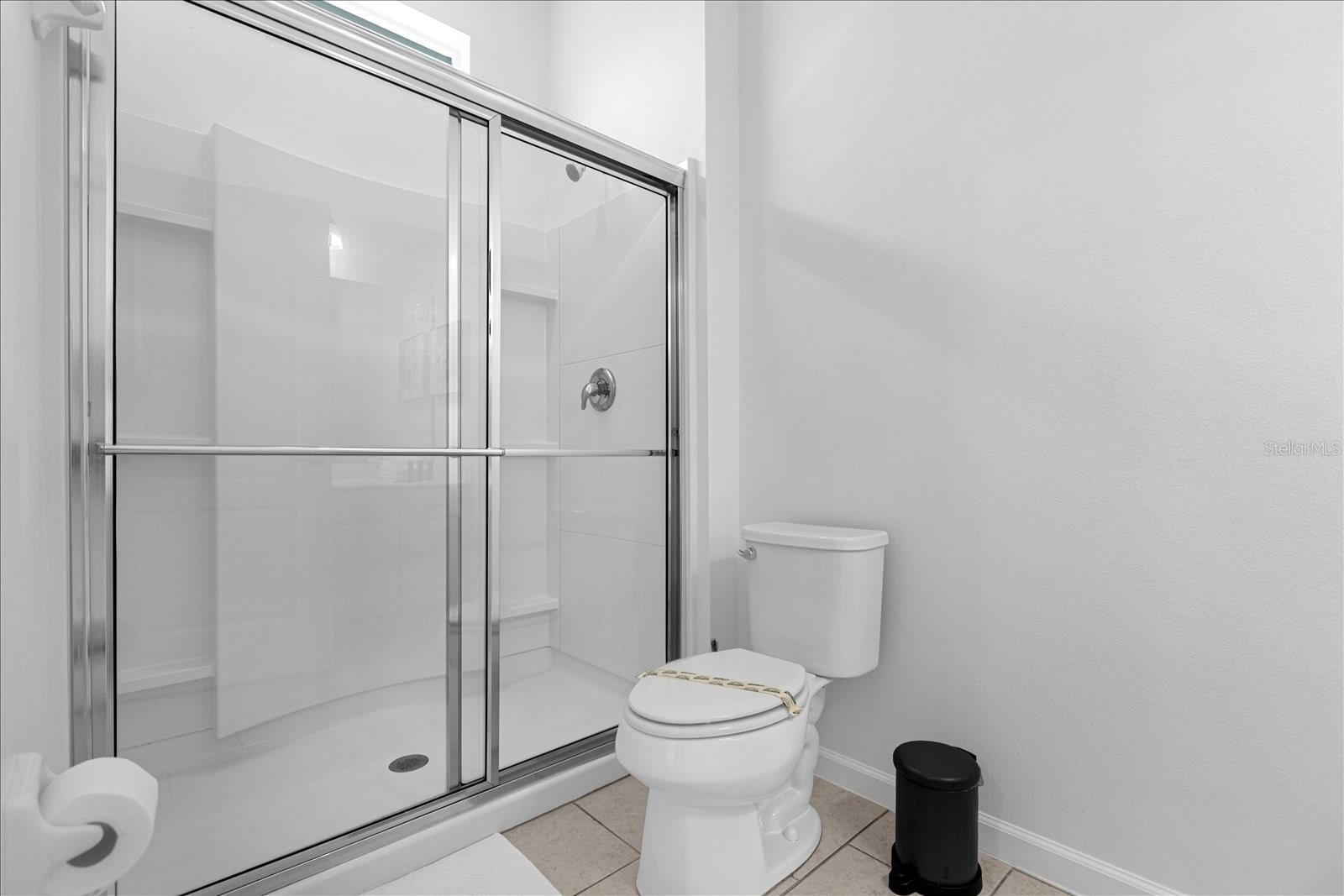 Image 22 of 61 For 6056 Broad Oak Drive