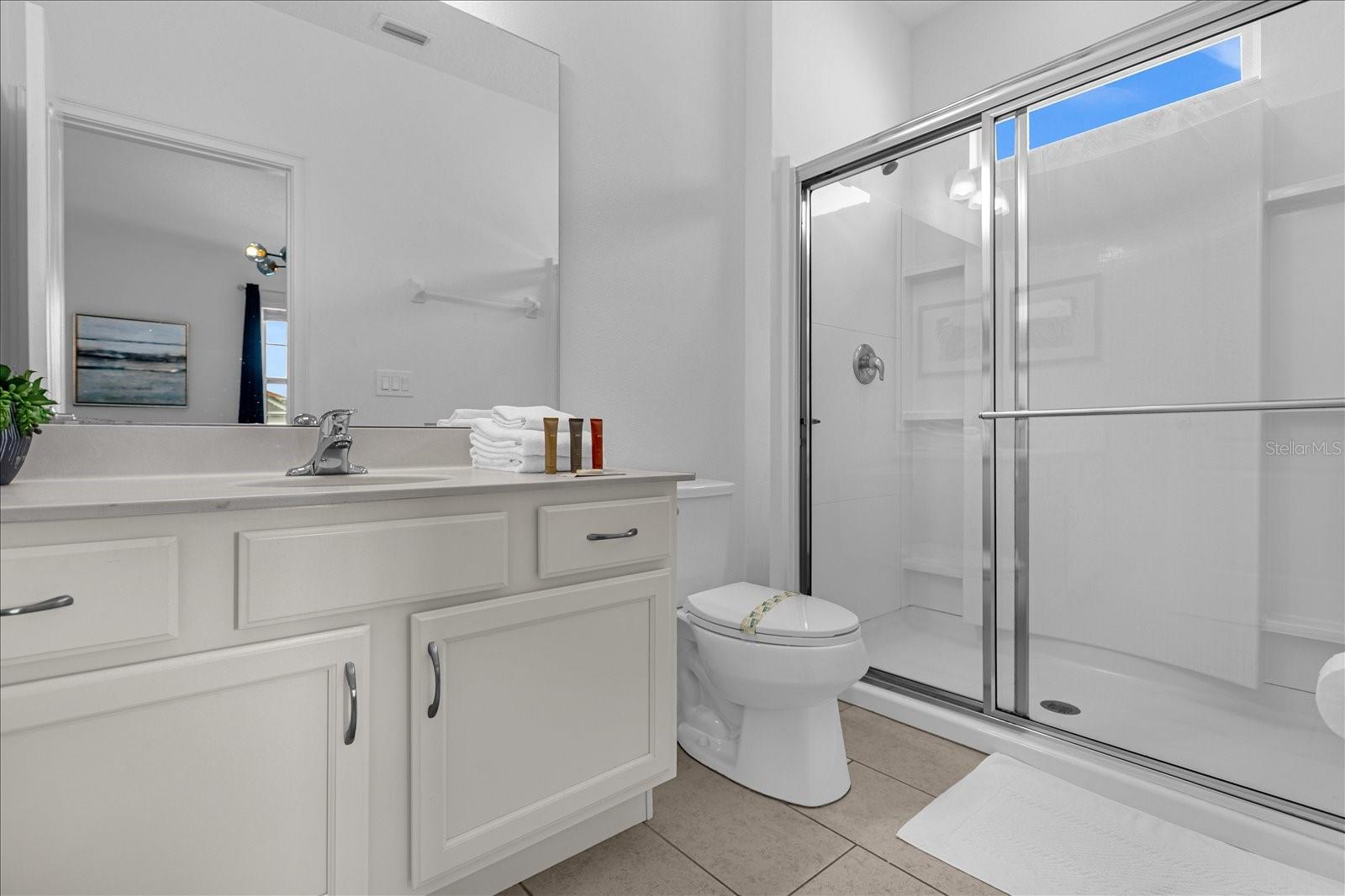 Image 32 of 61 For 6056 Broad Oak Drive