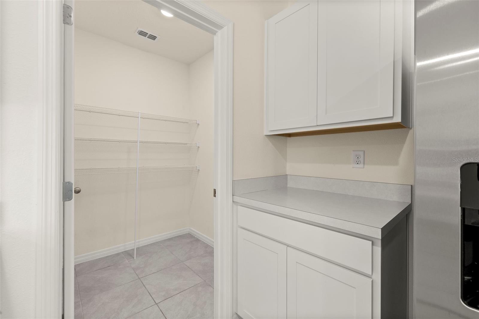 Image 17 of 59 For 459 Lily Lane