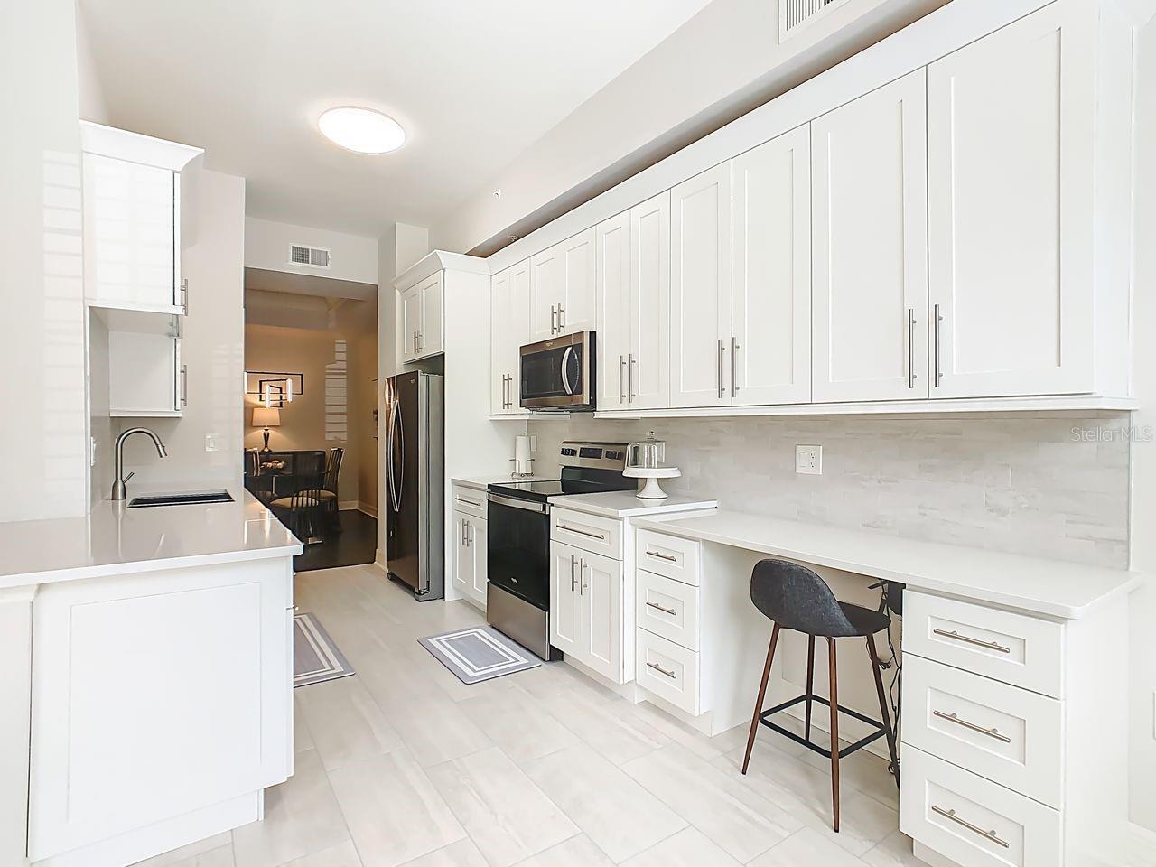 Image 12 of 40 For 513 Mirasol Circle 106