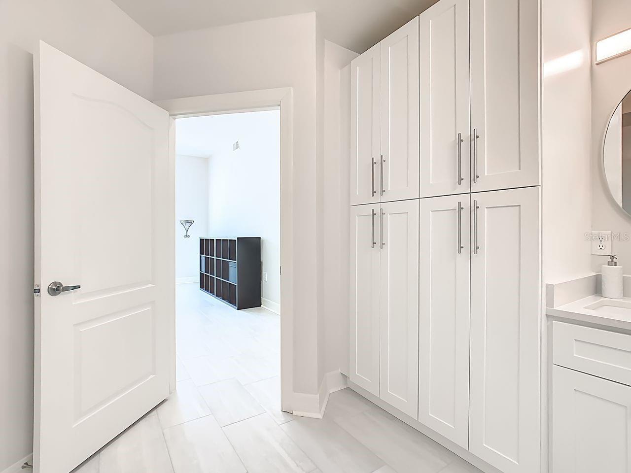 Image 23 of 40 For 513 Mirasol Circle 106