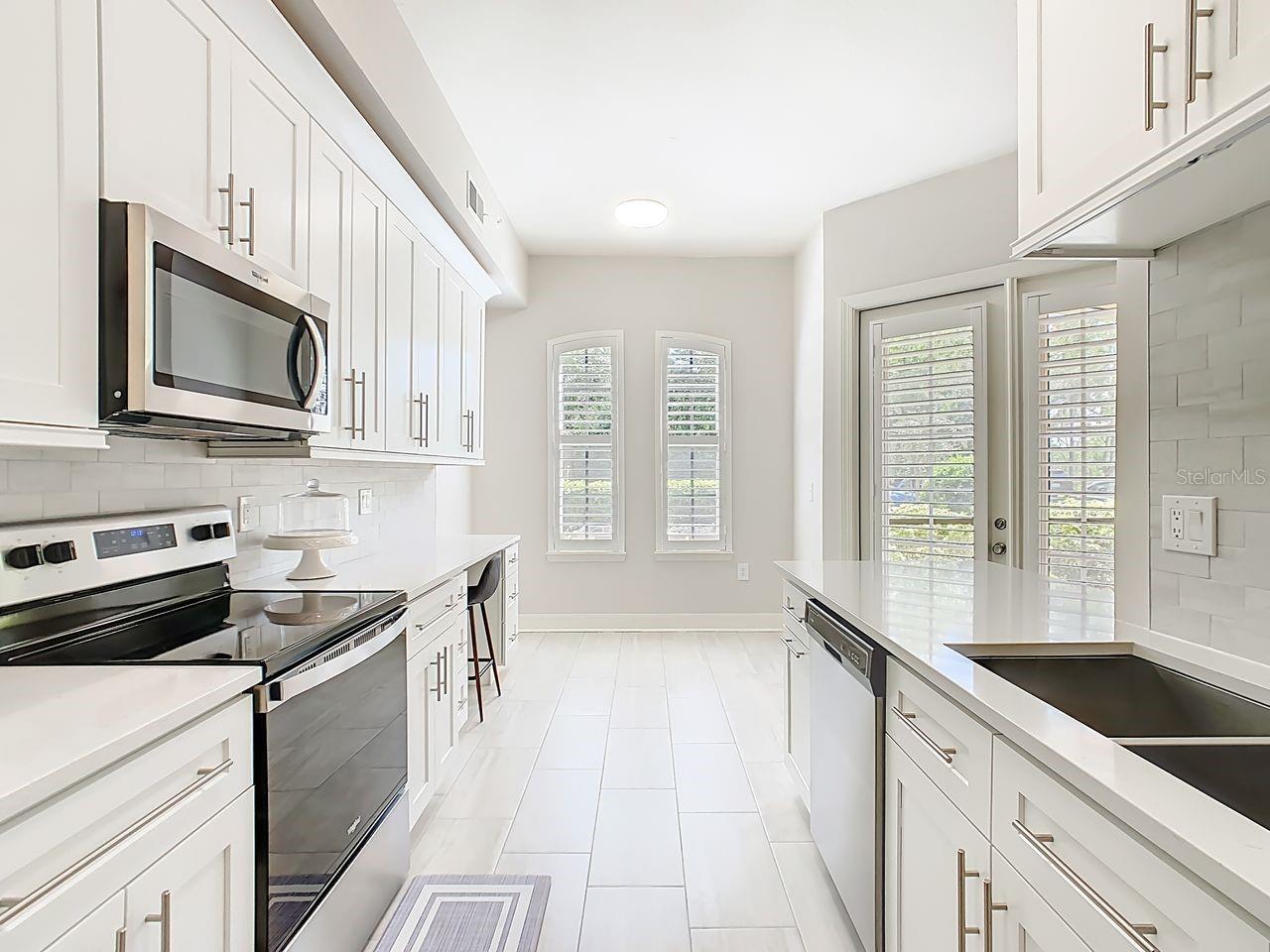 Image 9 of 40 For 513 Mirasol Circle 106