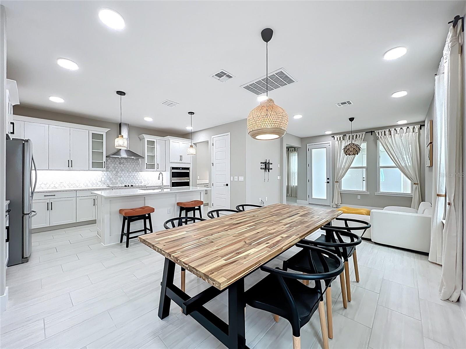 Image 11 of 95 For 14334 Braemar Street