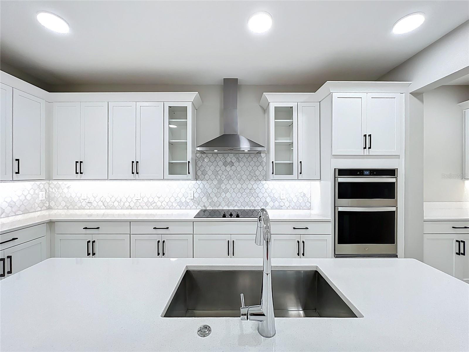 Image 21 of 95 For 14334 Braemar Street