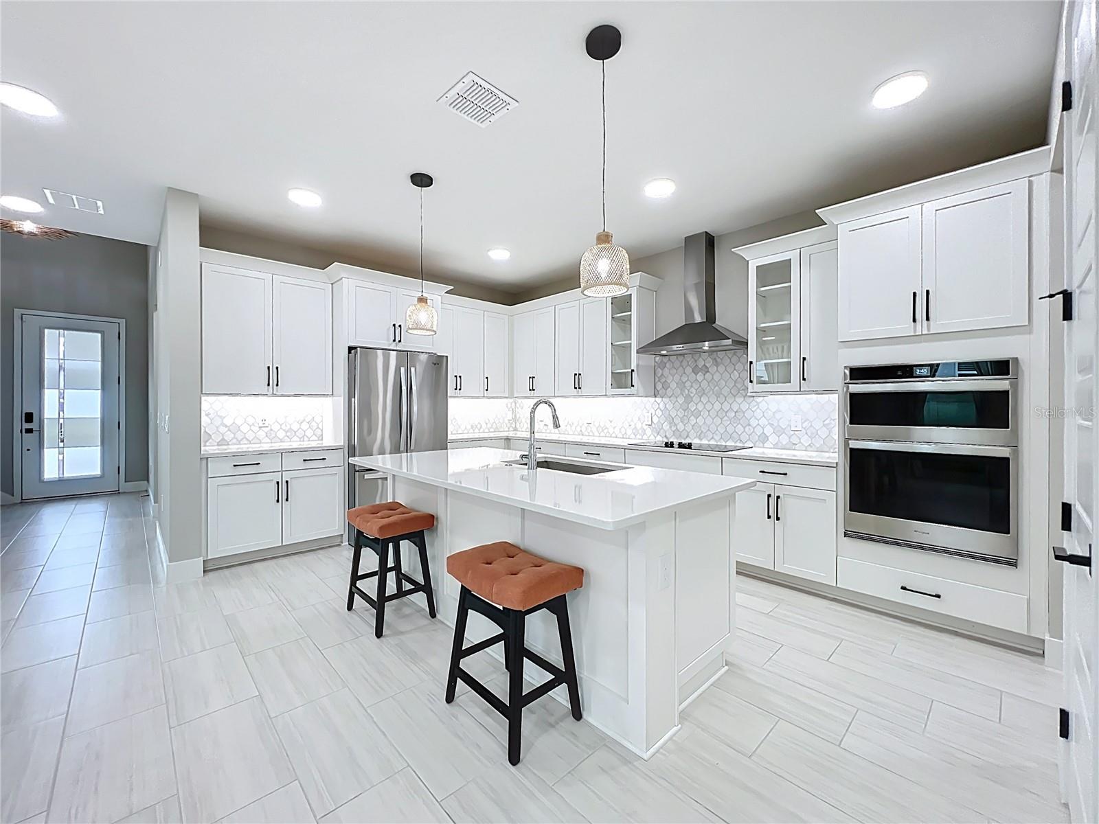 Image 24 of 95 For 14334 Braemar Street