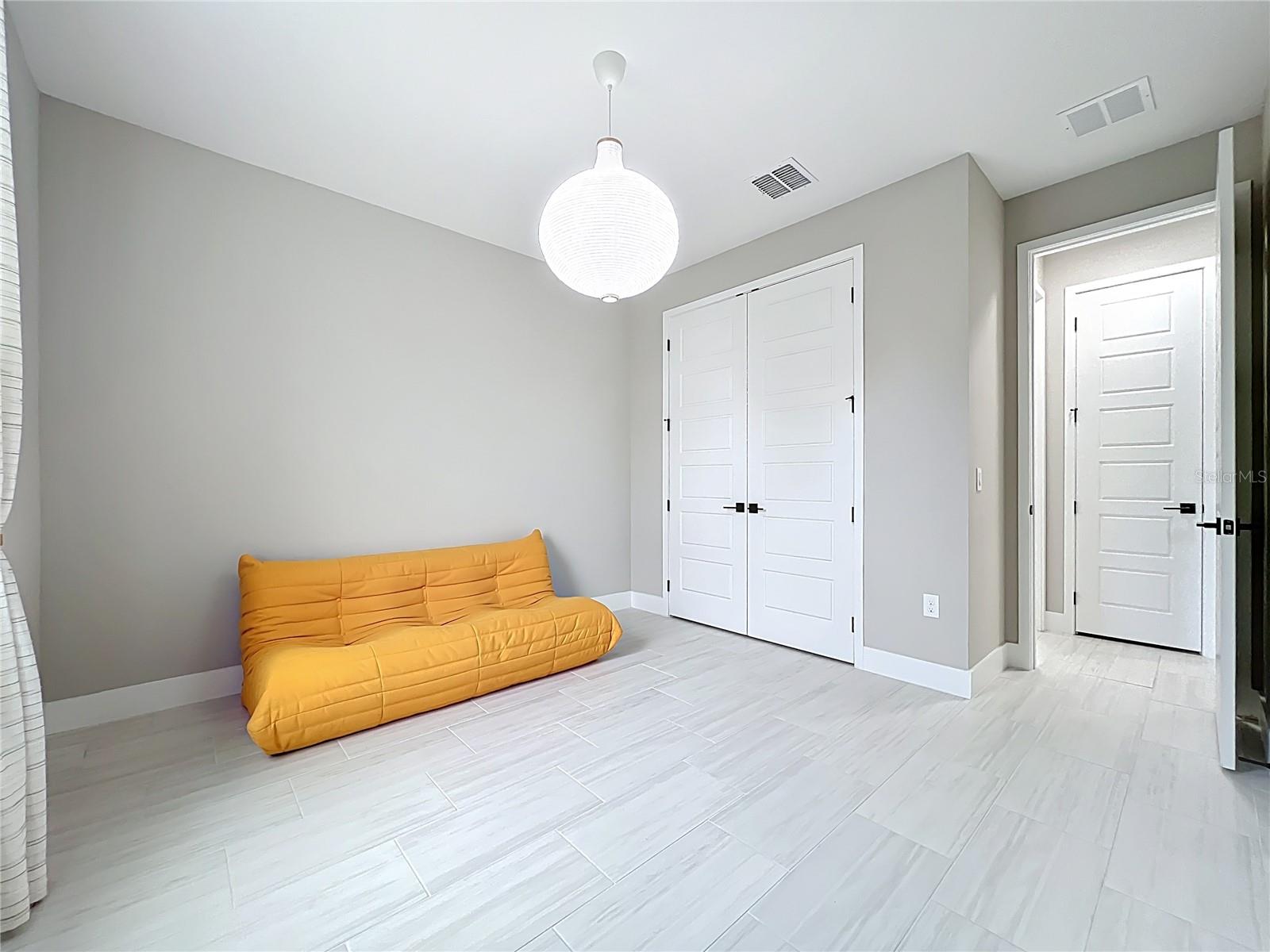 Image 48 of 95 For 14334 Braemar Street