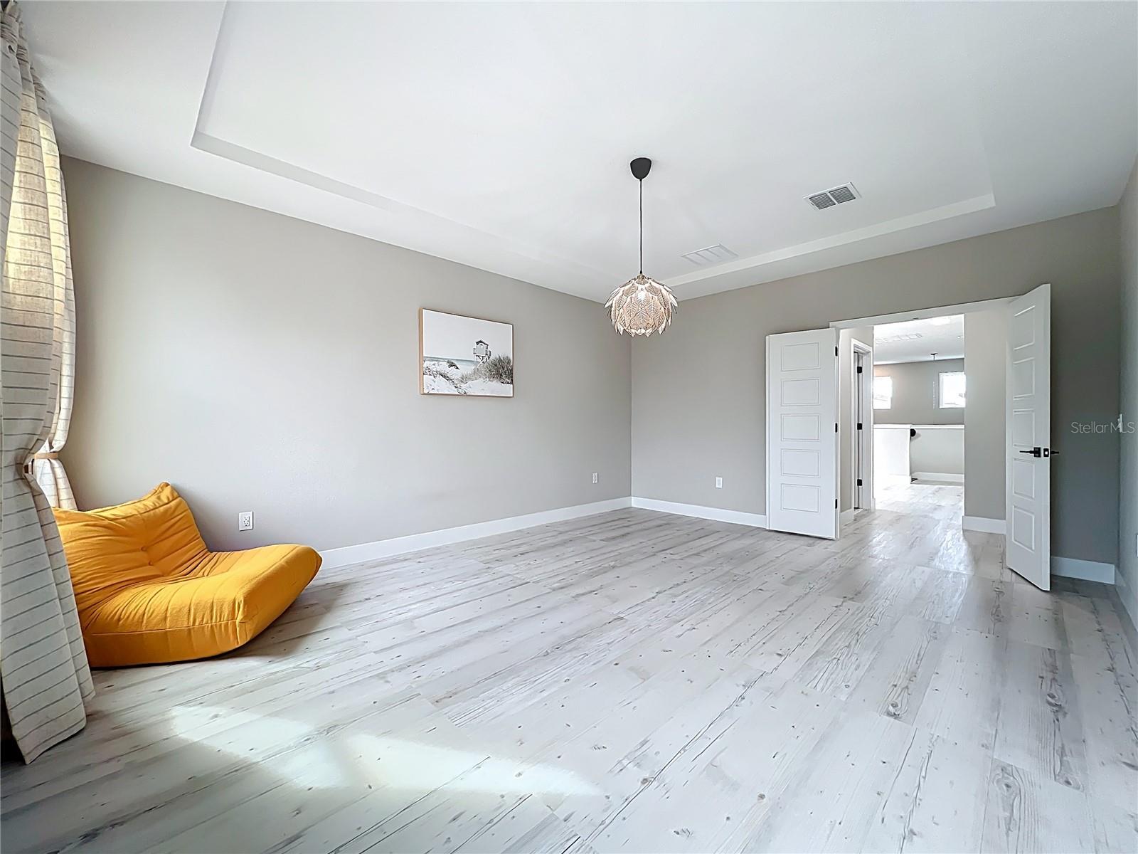 Image 51 of 95 For 14334 Braemar Street