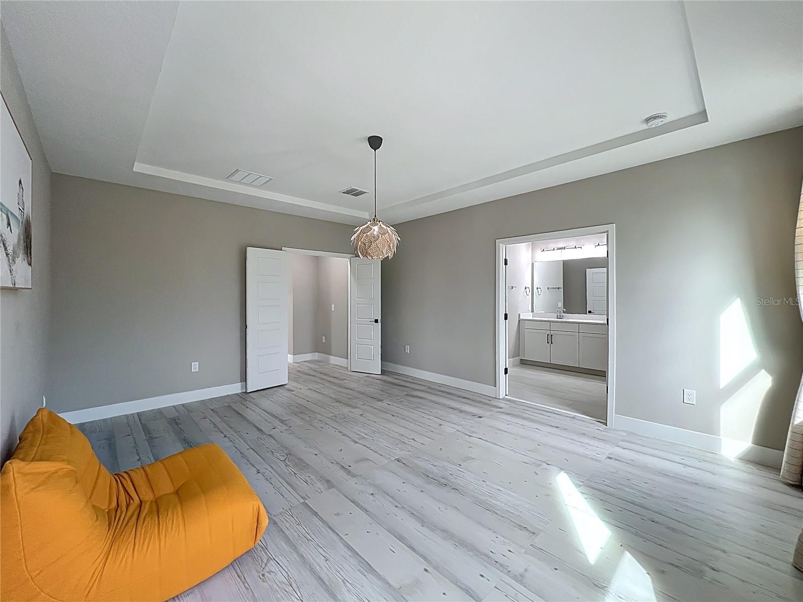 Image 52 of 95 For 14334 Braemar Street