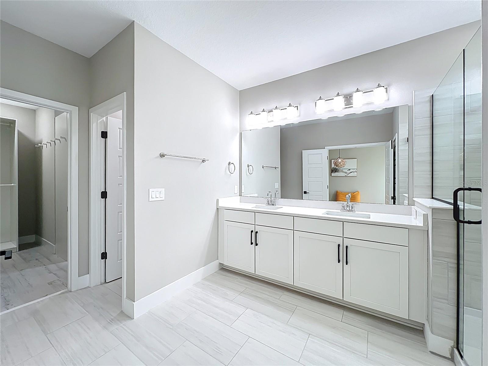 Image 55 of 95 For 14334 Braemar Street